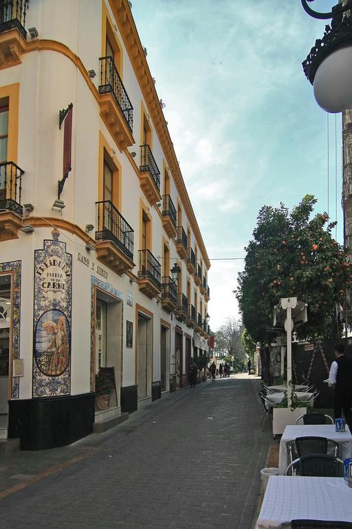 La Casa Del Conde Ybarra Apartment Seville Exterior photo